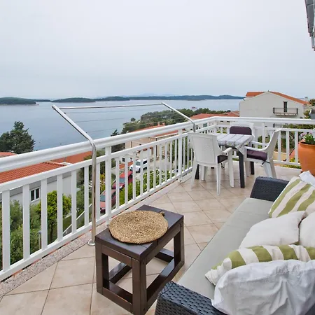 Luce Mediterranean Apartment's Appartamento