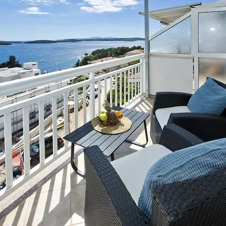 Luce Mediterranean Apartment's Lejlighed