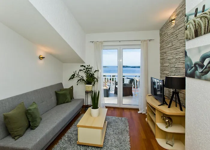 Luce Mediterranean Apartment's Хвар