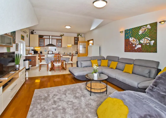 Luce Mediterranean Apartment's Апартаменты *