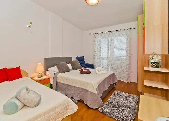 Апартаменты Luce Mediterranean Apartment's Хвар
