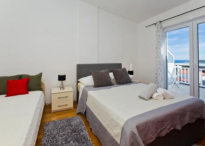 Luce Mediterranean Apartment's Хвар