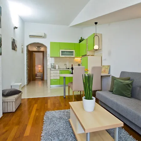 Luce Mediterranean Apartment's Daire *